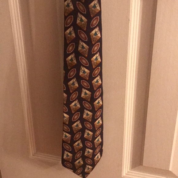 Burberry tie with a tennis print - Picture 1 of 3
